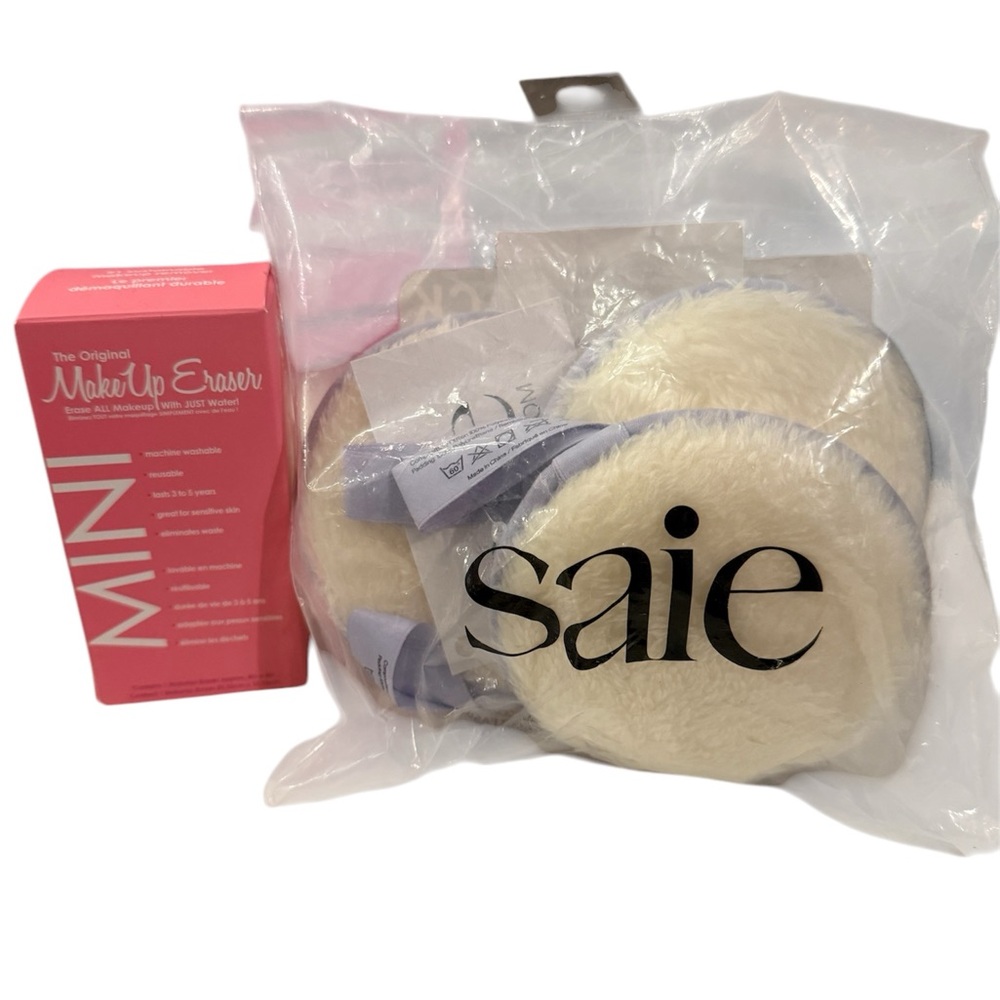 Brand new‎ reusable makeup remove